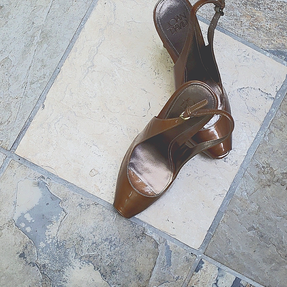 Designer High Heels by Joan & David,  8M, Bronze glossy patent open toe slings